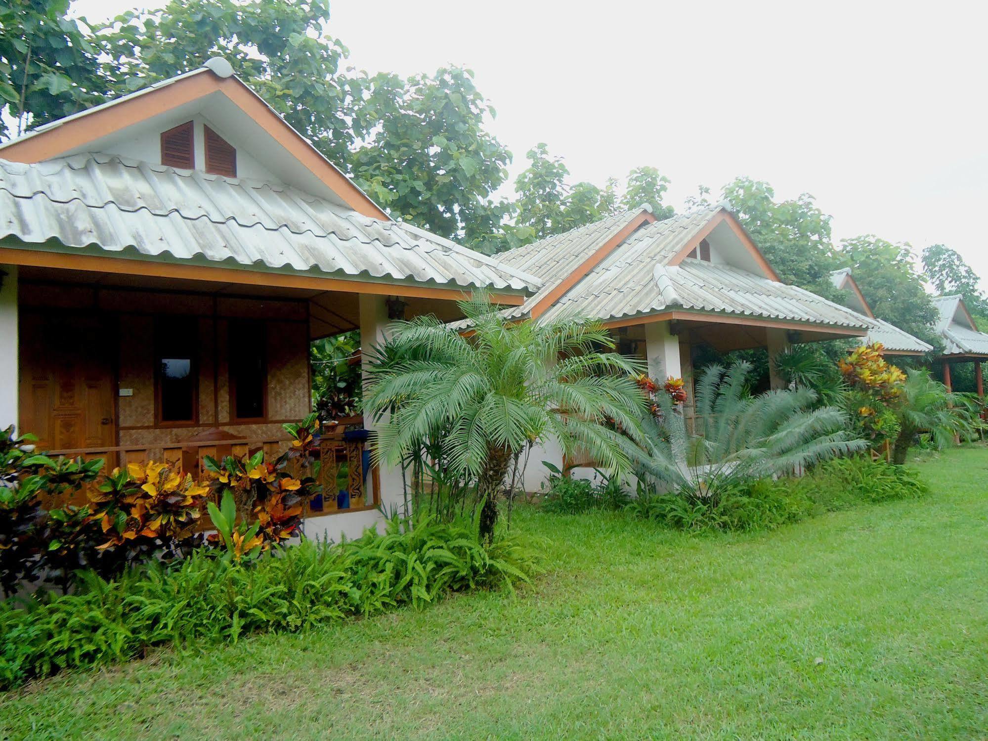 Orange Grove Resort Pai Extérieur photo