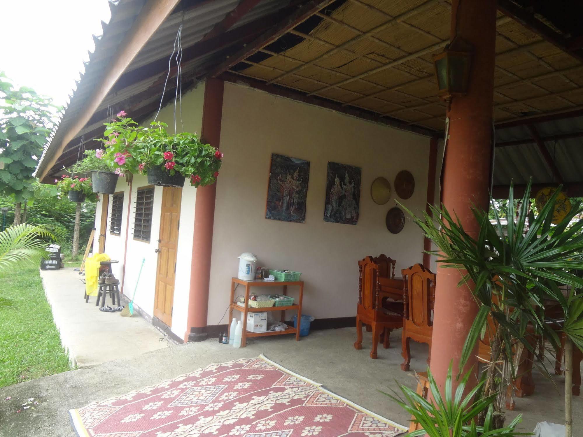 Orange Grove Resort Pai Extérieur photo