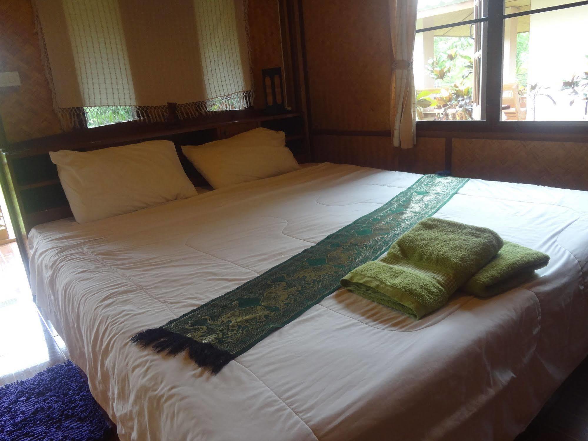 Orange Grove Resort Pai Extérieur photo